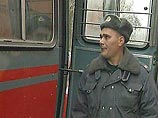 ГУВД Саратовской области и Москвы провели спецоперацию: заложники убиты, бандиты скрылись с 1 млн долларов ГУВД Саратовской области и Москвы провели спецоперацию: заложники убиты, бандиты скрылись с 1 млн долларов
