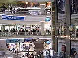В торговом центре "Охотный ряд" обвалился потолок В торговом центре "Охотный ряд" обвалился потолок