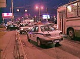 Oколо 4:30 по московскому времени на пересечении Варшавского шоссе и улицы академика Янгеля столкнулись два джипа - Mitsubishi и Volkswagen