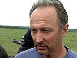 В Греции он обвиняется в незаконном владении оружием и подделке документов, а в России - в 15 убийствах В Греции он обвиняется в незаконном владении оружием и подделке документов, а в России - в 15 убийствах