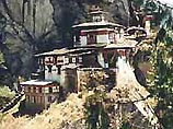 Несколько лет назад правительство Бутана полностью отказалось от привычных индикаторов прогресса, заменив их новой моделью, "валовым национальным счастьем"