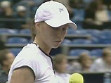 Первой российской теннисисткой, порадовавшей отечественных болельщиков во вторник на "Кубке Кремля", стала Вера Звонарева