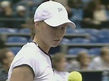 Звонарева, Давыденко и Южный выиграли свои стартовые матчи на "Кубке Кремля" Звонарева, Давыденко и Южный выиграли свои стартовые матчи на "Кубке Кремля"