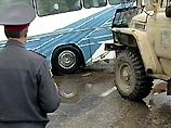 В Урюпинском районе Волгоградской области автобус "Икарус", следовавший из Москвы, совершил столкновение с грузовиком МАЗ, стоявшим на обочине