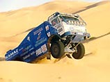 Российская команда "КамАЗ-мастер" лидирует после двух этапов ралли "Вызов пустыне" в ОАЭ