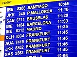 Испанский авиалайнер Airbus компании Iberia совершил аварийную посадку Испанский авиалайнер Airbus компании Iberia совершил аварийную посадку