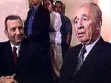 Барак и Перес проведут с Шароном переговоры о создании коалиционного правительства