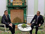 Самой примечательной деталью встречи двух президентов в Кремле стало вынужденное признание лидера суверенного Азербайджана в том, что он все еще ощущает себя "москвичом"