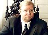 Оппозиционные партии Эстонии намерены поднять в парламенте в понедельник вопрос о выражении недоверия премьер-министру Марту Лаару в связи со стрельбой по портрету лидера крупнейшей оппозиционной партии Центра Эдгара Сависаара Оппозиционные партии Эстонии намерены поднять в парламенте в понедельник вопрос о выражении недоверия премьер-министру Марту Лаару в связи со стрельбой по портрету лидера крупнейшей оппозиционной партии Центра Эдгара Сависаара