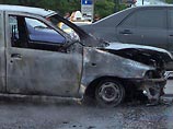 В Тегеране водитель, отказавшись платить штраф за неправильную парковку, поджег свой автомобиль