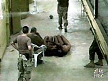 Солдаты 372-й роты военной полиции, охранявшие два блока печально знаменитой тюрьмы "Абу-Грейб" вели дневник