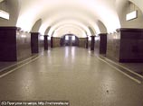 Болельщики ЦСКА разгромили станцию петербургского метро Болельщики ЦСКА разгромили станцию петербургского метро