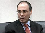 Министр иностранных дел Израиля Сильван Шалом заявил, что "состояние Арафата катастрофически ухудшилось, но отпевать его пока рано", сообщает Ha'aretz