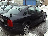 Им предъявлено обвинение в угоне, по крайней мере, двух автомобилей. Им предъявлено обвинение в угоне, по крайней мере, двух автомобилей.