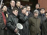 В Москве второй день проходят митинги противников и сторонников путинской реформы власти В Москве второй день проходят митинги противников и сторонников путинской реформы власти