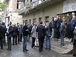 Сторонники Рауля Хаджинбы заняли здание парламента и администрации президента Абхазии Сторонники Рауля Хаджинбы заняли здание парламента и администрации президента Абхазии