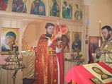 Настоятель храма Иоанна Богослова священник Константин Савандер рассказал, что русскоязычная программа сурдоперевода была специально для храма разработана в Финляндии для того, чтобы глухонемые прихожане могли следить за божественной литургией Настоятель храма Иоанна Богослова священник Константин Савандер рассказал, что русскоязычная программа сурдоперевода была специально для храма разработана в Финляндии для того, чтобы глухонемые прихожане могли следить за божественной литургией