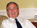 По числу голосов выборщиков действующий президент США Джордж Буш опережает сенатора-демократа Джона Керри. По последним данным, кандидат от Республиканской партии может рассчитывать на 197 голосов выборщиков, сенатор-демократ - на 188
