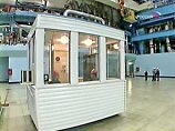 По словам министра по делам ГО и ЧС Саратовской области Александра Рабаданова, он обладает данными о том, что "некто, представляясь работником ГО и ЧС, обзванивал предприятия и вузы области, рекомендуюя людям надевать ватно-марлевые повязки и пить йод" По словам министра по делам ГО и ЧС Саратовской области Александра Рабаданова, он обладает данными о том, что "некто, представляясь работником ГО и ЧС, обзванивал предприятия и вузы области, рекомендуюя людям надевать ватно-марлевые повязки и пить йод"