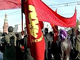 Коммунисты под предводительством Зюганова провели митинг на Театральной площади Коммунисты под предводительством Зюганова провели митинг на Театральной площади