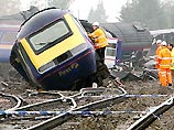 По данным полиции, столкновения поезда с автомобилем, в результате которого погибли 7 и были ранены 150 человек, произошло из-за попытки водителя покончить жизнь самоубийством