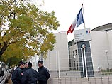 Четверо палестинских руководителей посетили во вторник военный госпиталь Перси около Парижа, где находится на лечении председатель Палестинской национальной администрации Ясир Арафат Четверо палестинских руководителей посетили во вторник военный госпиталь Перси около Парижа, где находится на лечении председатель Палестинской национальной администрации Ясир Арафат