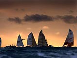 Мишель Дежуайе стал победителем кругосветной регаты Vendee Globe Мишель Дежуайе стал победителем кругосветной регаты Vendee Globe