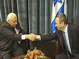 На встрече премьер-министр Израиля Ариэля Шарона и бывшего главы кабинета министров Эхуда Барака шла речь о формировании коалиционного правительства На встрече премьер-министр Израиля Ариэля Шарона и бывшего главы кабинета министров Эхуда Барака шла речь о формировании коалиционного правительства