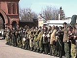 Они утверждают, что к сегодняшнему дню уже собрали 50 тысяч подписей за изменение территориального статуса этих двух чеченских районов Они утверждают, что к сегодняшнему дню уже собрали 50 тысяч подписей за изменение территориального статуса этих двух чеченских районов