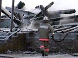 Разбор завалов сгоревшего общежития в Туве продолжается: погибших будет около 40 Разбор завалов сгоревшего общежития в Туве продолжается: погибших будет около 40