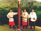 Язычники требуют от РПЦ переписать Библию и покаяться за тысячу лет Язычники требуют от РПЦ переписать Библию и покаяться за тысячу лет