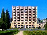 В Сухуми захвачены здания правительства и администрации президента Абхазии