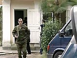В центре Сухуми у отделения милиции произошла перестрелка В центре Сухуми у отделения милиции произошла перестрелка