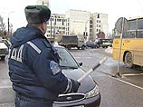 На неоднократные требования сотрудников милиции остановиться, водитель автомашины не реагировал На неоднократные требования сотрудников милиции остановиться, водитель автомашины не реагировал