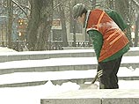 Снегопад осложнил обстановку на дорогах Москвы Снегопад осложнил обстановку на дорогах Москвы