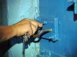Фигуранту дела о терактах на российских самолетах Ту-154 и Ту-134, капитану милиции оперуполномоченному ЛОВД аэропорта "Домодедово" Михаилу Артамонову продлен срок содержания под стражей до 16 января 2005 года Фигуранту дела о терактах на российских самолетах Ту-154 и Ту-134, капитану милиции оперуполномоченному ЛОВД аэропорта "Домодедово" Михаилу Артамонову продлен срок содержания под стражей до 16 января 2005 года