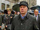 Близкие Галины Старовойтовой возмущены поведением Владимира Жириновского у ее могилы, заявил журналистам бывший помощник убитого депутата Руслан Линьков Близкие Галины Старовойтовой возмущены поведением Владимира Жириновского у ее могилы, заявил журналистам бывший помощник убитого депутата Руслан Линьков