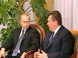 Wall Street Journal: выборы президента Украины - это состязание между Востоком и Западом Wall Street Journal: выборы президента Украины - это состязание между Востоком и Западом