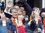 Ющенко посетил ЦИК и призвал своих сторонников выйти на митинг Ющенко посетил ЦИК и призвал своих сторонников выйти на митинг