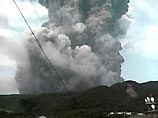 Власти приняли решение об эвакуации более 2000 человек, дома которых находятся у подножья вулкана