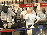 Американки стали меньше пользоваться воздушным транспортом из-за введения личных досмотров Американки стали меньше пользоваться воздушным транспортом из-за введения личных досмотров