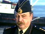 Командующий Северным Флотом России адмирал Вячеслав Попов Командующий Северным Флотом России адмирал Вячеслав Попов