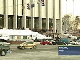 Мороз заставил людей уйти с улицы под крышу Мороз заставил людей уйти с улицы под крышу