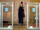Если не признавать победы оппозиционного кандидата Виктора Ющенко, на что не идет действующая власть, то остается лишь три варианта - либо переголосование второго тура, либо назначение новых выборов со всеми старыми участниками, либо изменение Конституции
