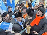 Сторонники Януковича и Ющенко в Крыму потребовали немедленной отставки Кучмы Сторонники Януковича и Ющенко в Крыму потребовали немедленной отставки Кучмы