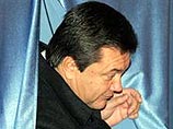 Итересно, пишет www.ej.ru, кто надоумил нашего президента сказать на пресс-конференции, что он поздравил Януковича (в тот самый первый раз) не с результатами выборов, а с результатами exit-polls. Ну точно - замаскировавшийся враг
