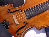 В 1998 году Яков Суббота был осужден за кражу скрипки работы Страдивари и Штайнера из Государственного музея музыкальной культуры имени Глинки