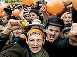 В Киеве оппозиция опять заблокировала входы в здание кабинета министров В Киеве оппозиция опять заблокировала входы в здание кабинета министров