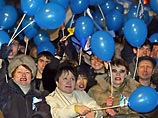 Сторонники Януковича просят Конституционный суд дать оценку постановлению Рады о недоверии правительству Сторонники Януковича просят Конституционный суд дать оценку постановлению Рады о недоверии правительству