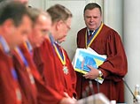 Верховный суд Украины приступает к дебатам в деле о выборах Верховный суд Украины приступает к дебатам в деле о выборах